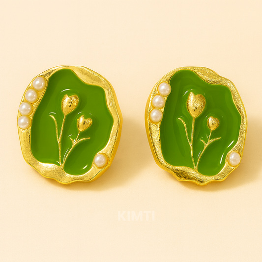 Enchanted Leaflet Studs Earring