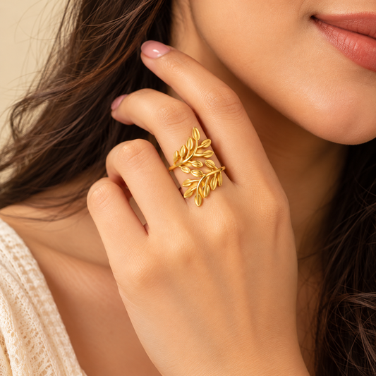 18k Gold Plated Evail Leaf Ring