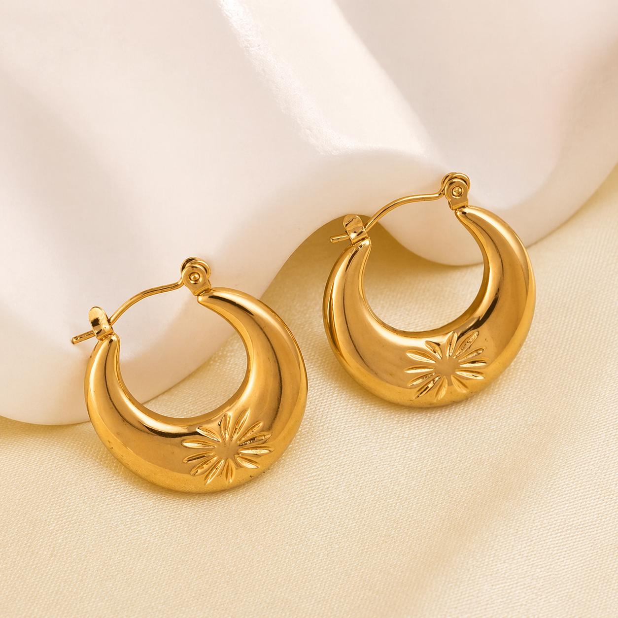 18k Gold Plated Flower Hoop Anti Tarnish Earring