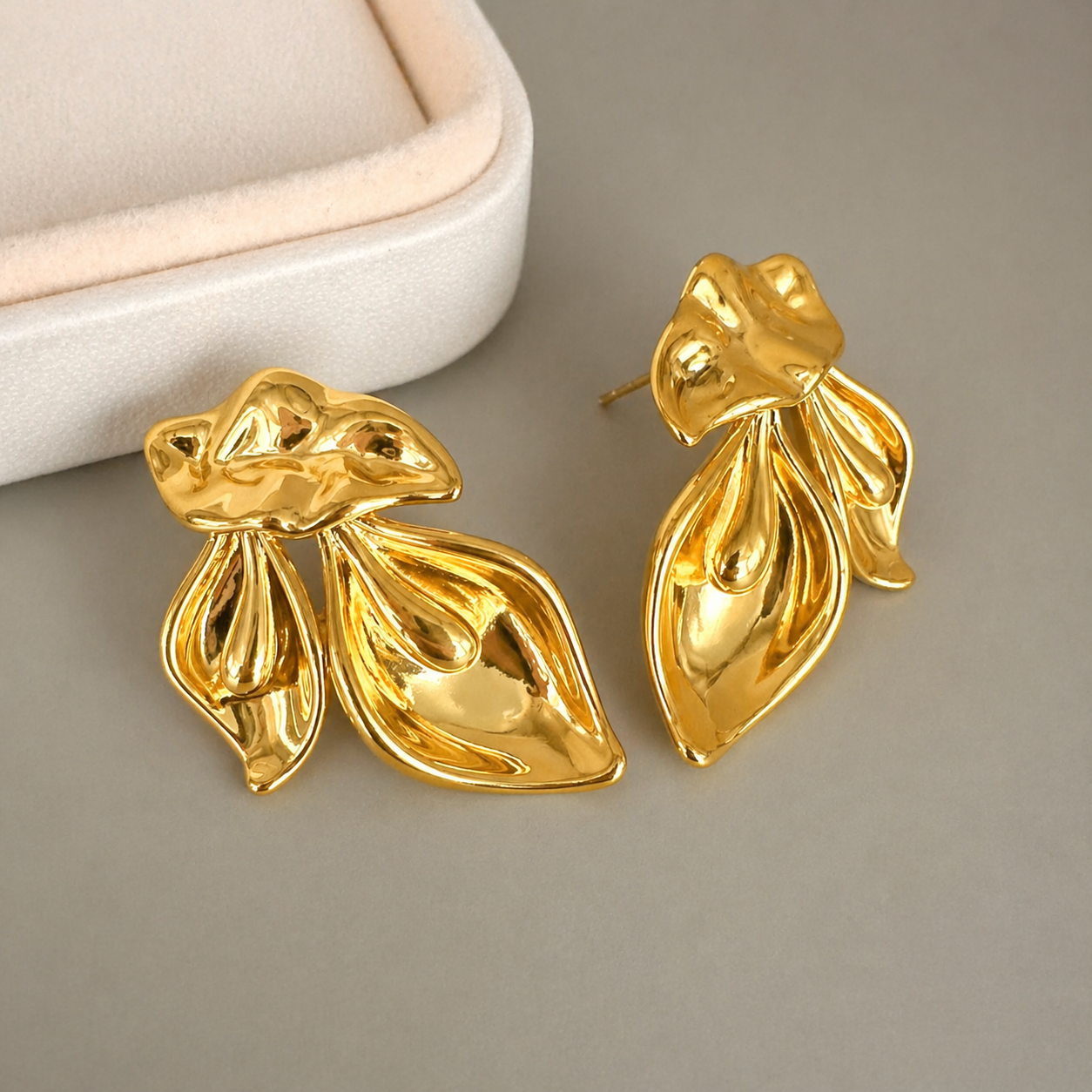 18K Gold Plated Elegant Flora Leaf Drop Earrings