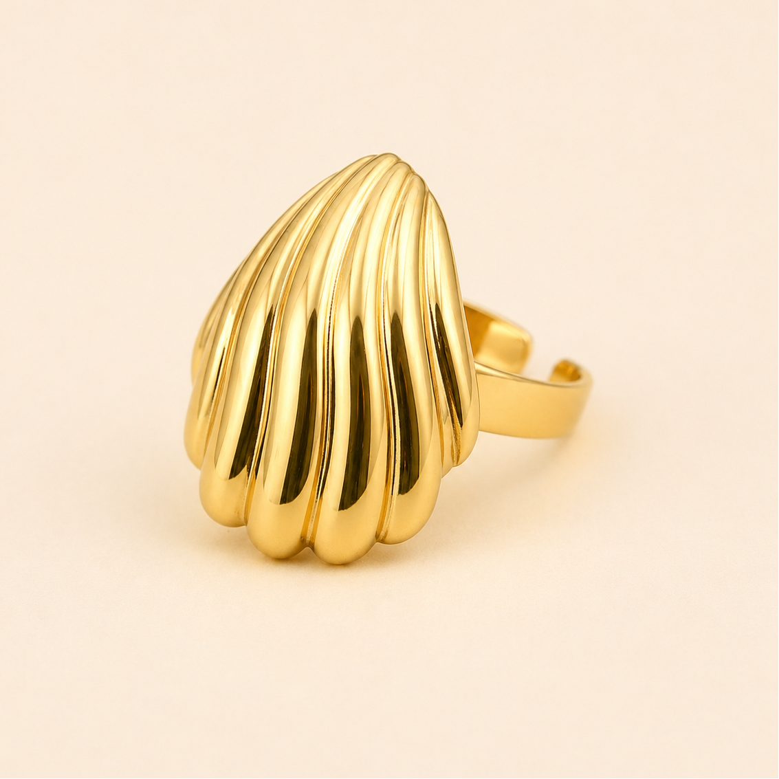 18K Gold Plated Chunky Sea Shell Ring