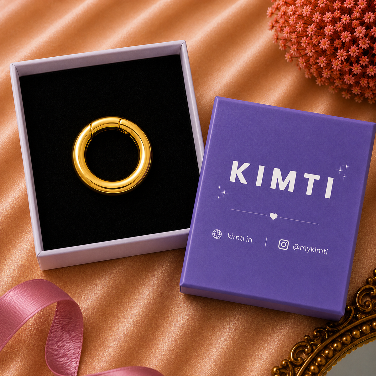 Men-Gold Circular Hoop One Side Earring