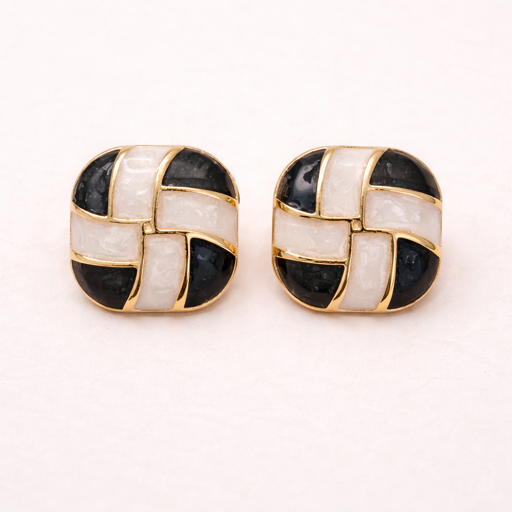 Royal Noir Earrings