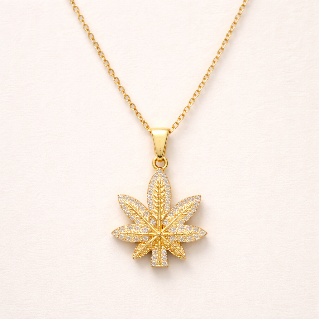 Men - Marijuana Leaf Anti Tarnish Necklace