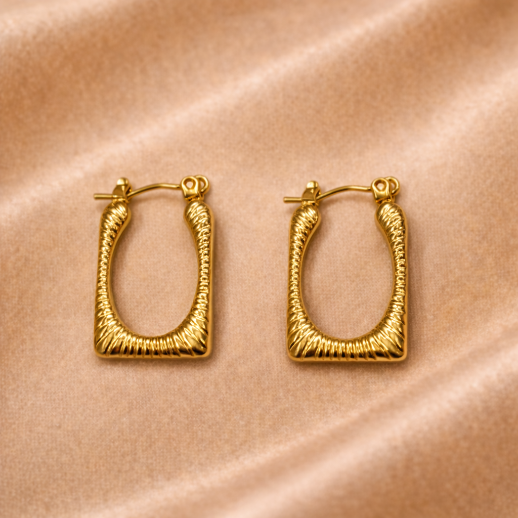 18K Gold Plated Aurelia Ribbed Frame Gold Hoops Earring