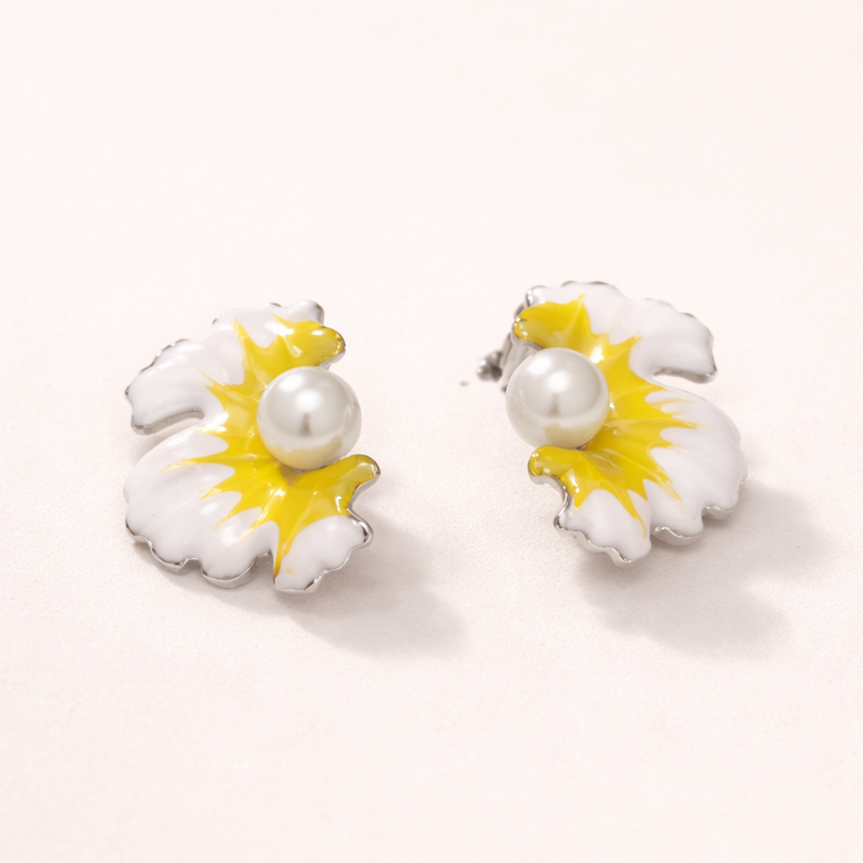 Floral with Shiny Pearls Enamel