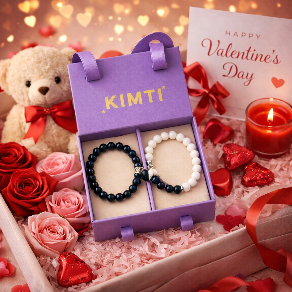 Monochrome Connection Couple Set
