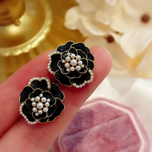 Black Flower Stud Earring