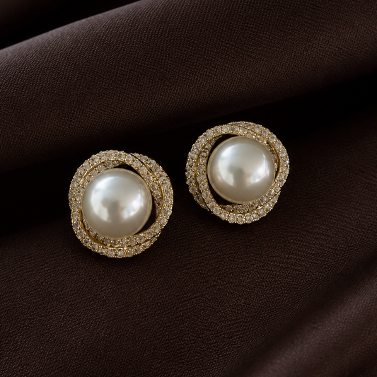 Pearl Glow Stud Earrings