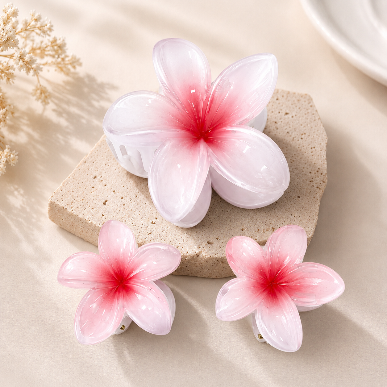 Aqua Petal Mini Clutcher Set