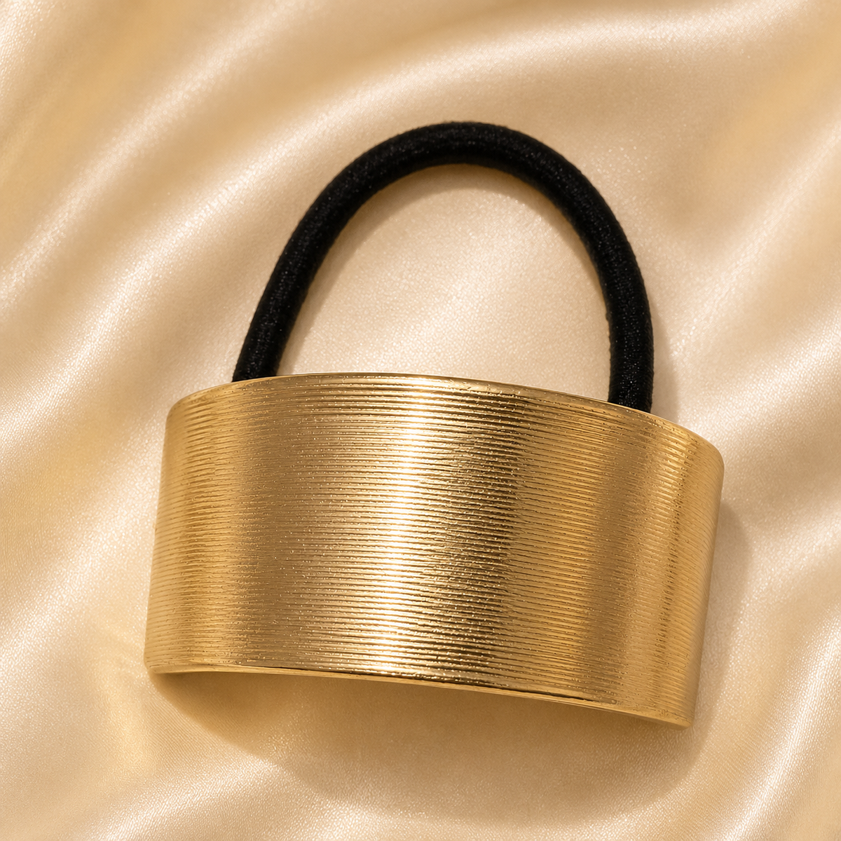 Sculpted Glow Hair Tie