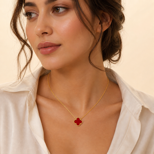 Red Pandant Clover Necklace