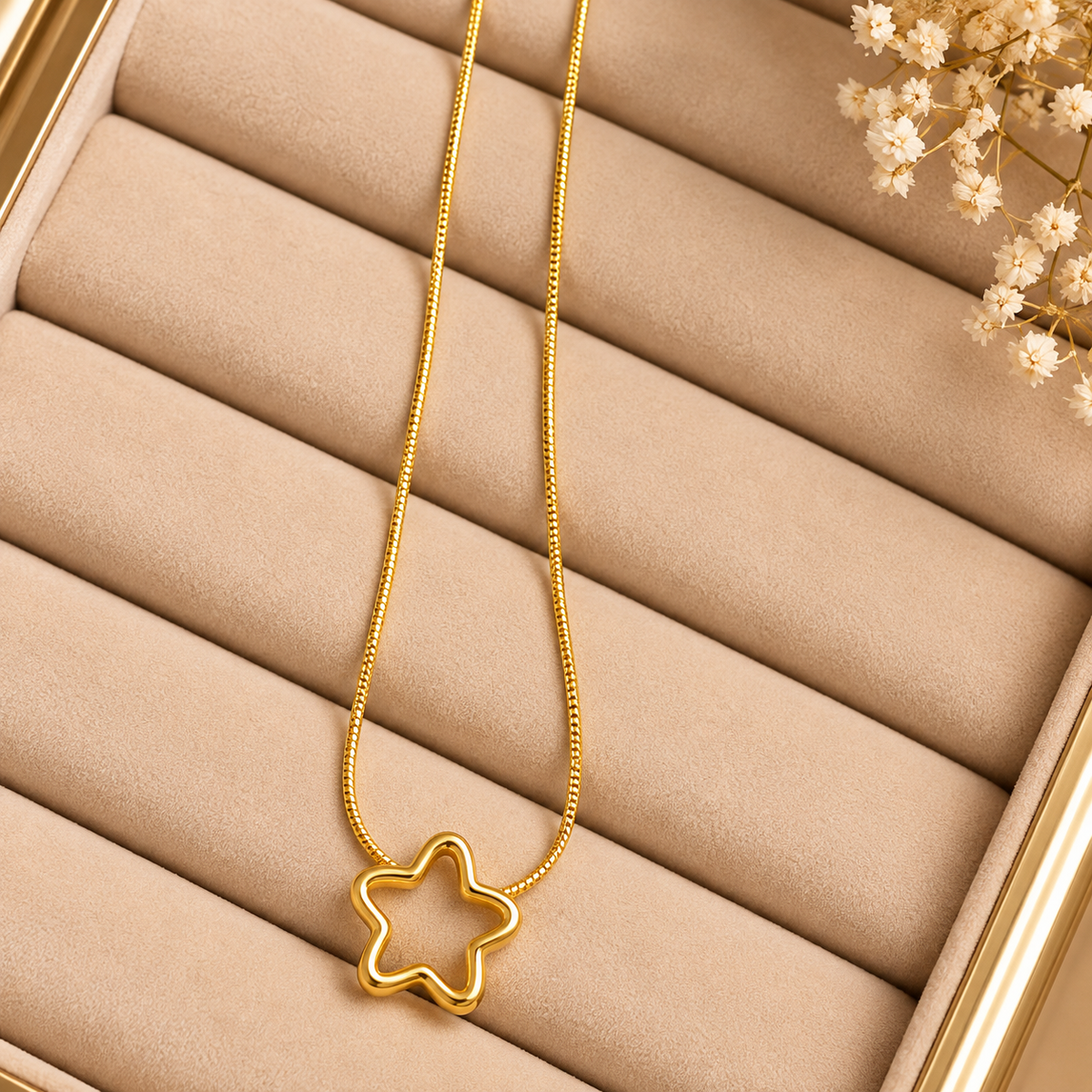 18K Gold Plated Minimalist Star Pendant Necklace