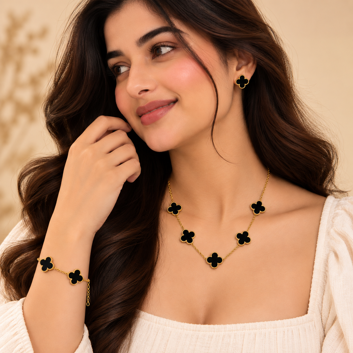 KIMTI Black Petal Luxury Set