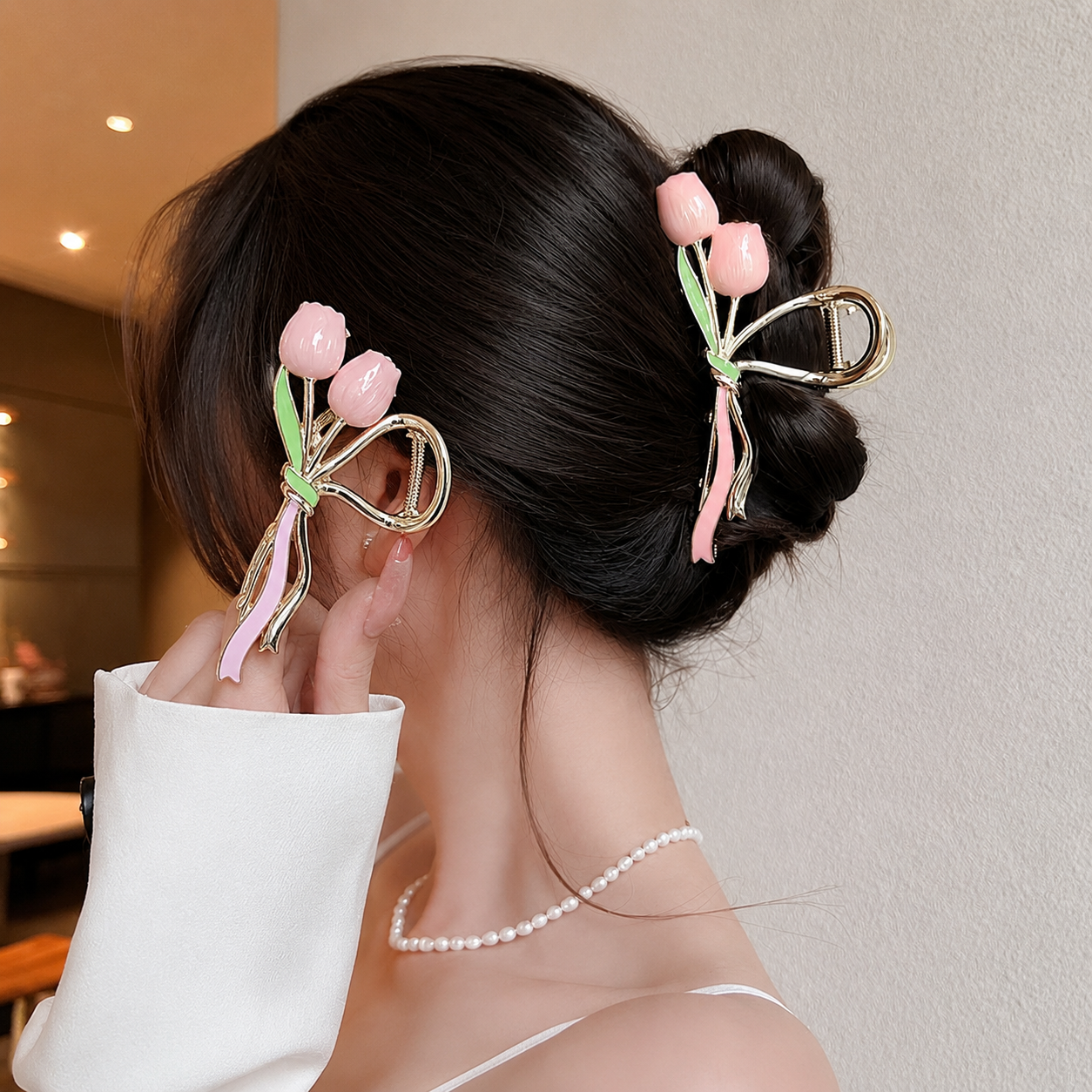 Tulip Bouquet Hair Claw Clip