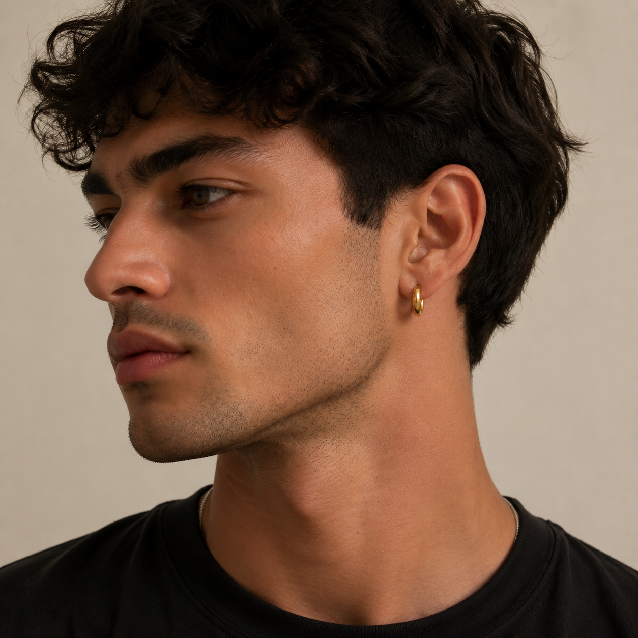 Men-Gold Circular Hoop One Side Earring