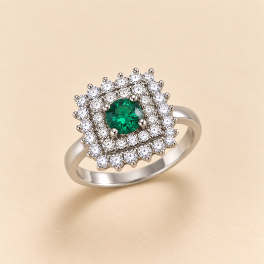 Royal Emerald Glow Ring