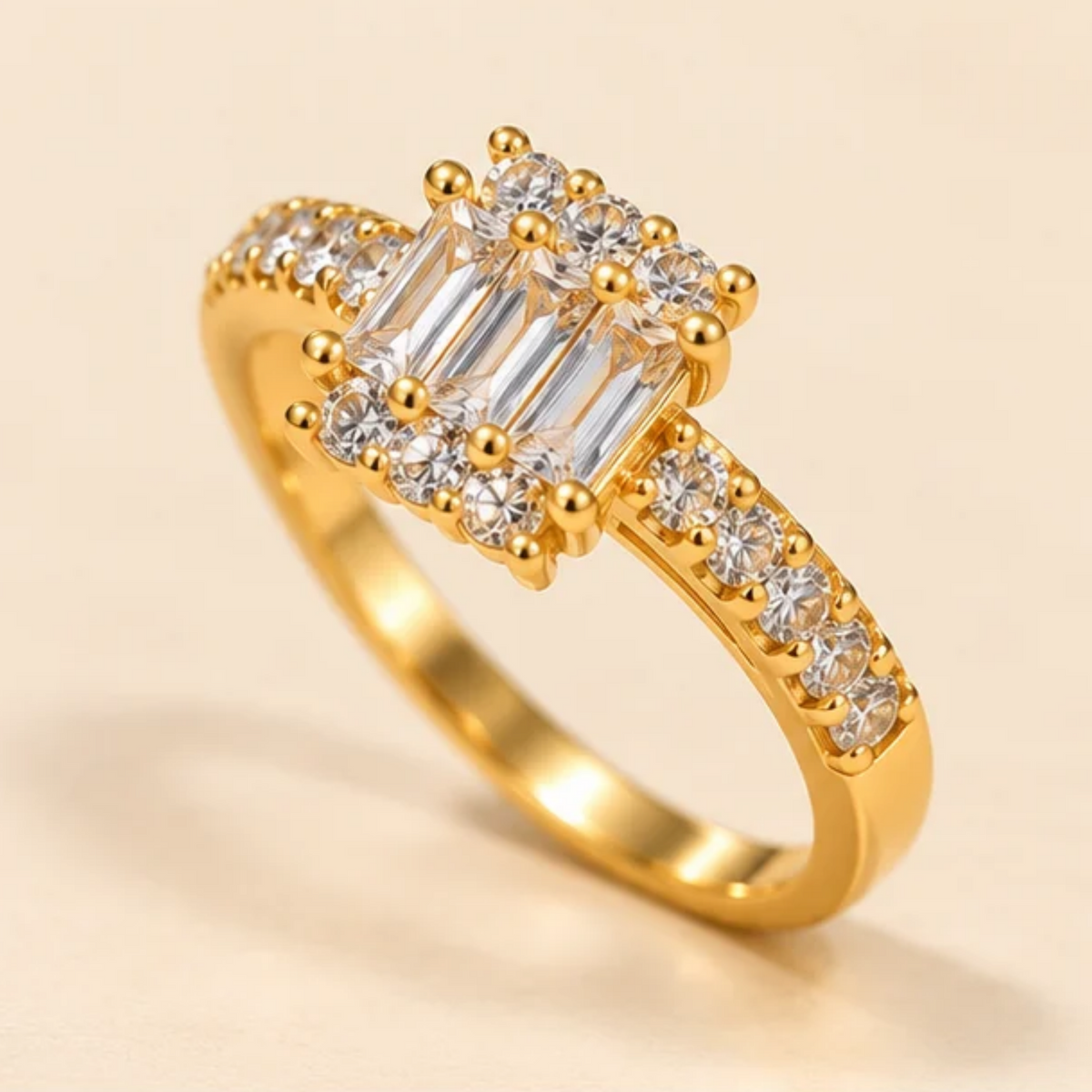 Royal Baguette Sparkle Gold Ring