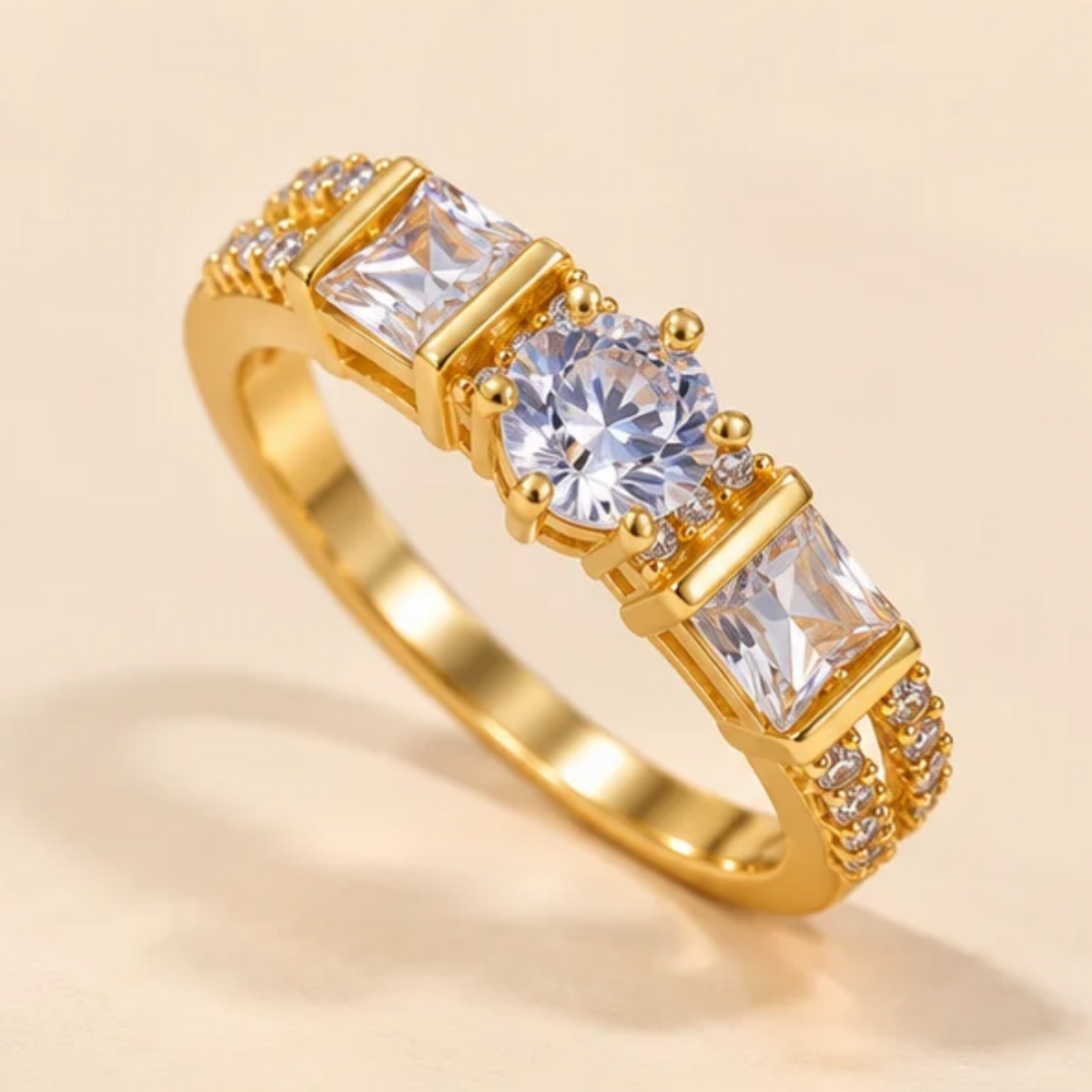 Royal Baguette Sparkle Gold Ring