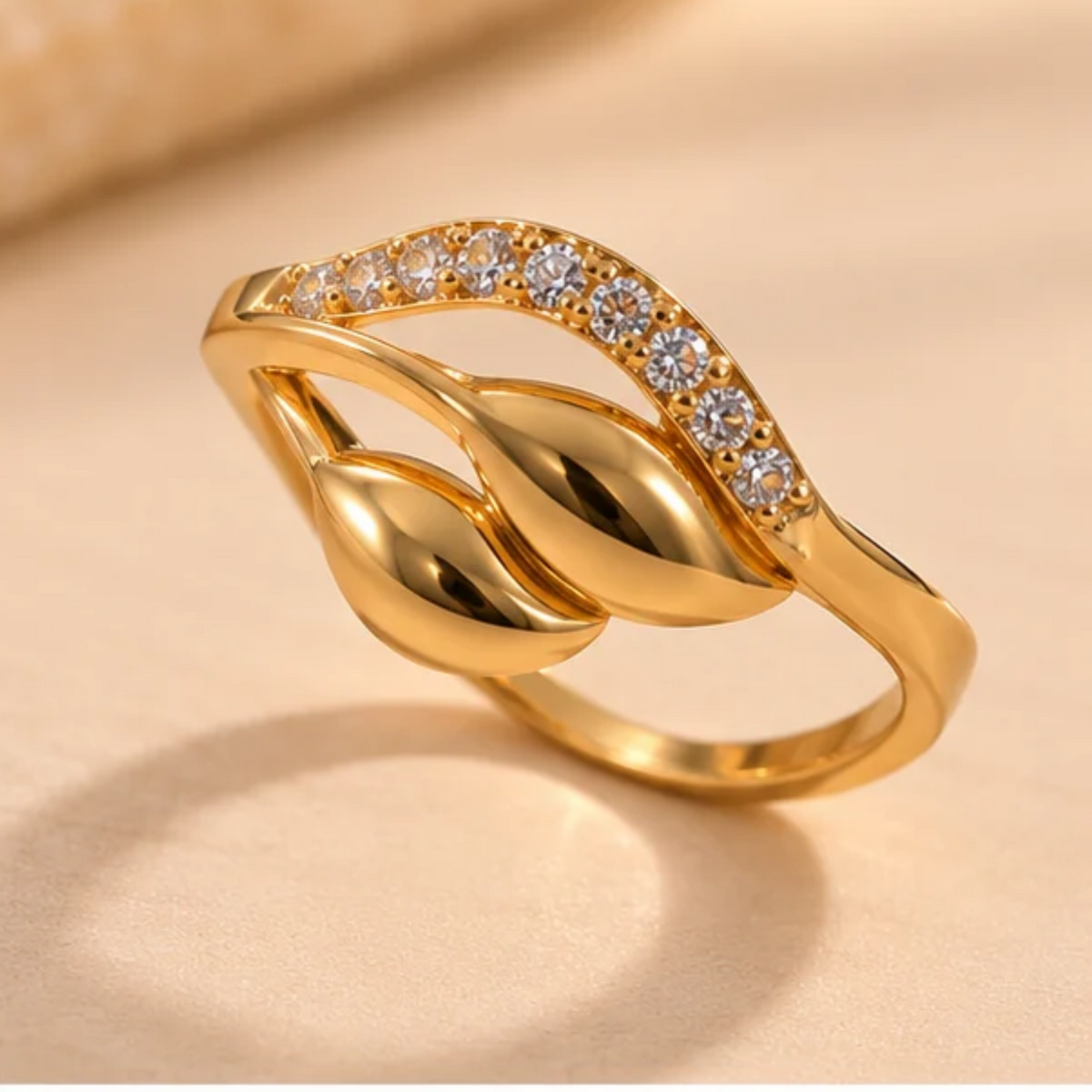 18K Gold Plated Leaf Wave Sparkle Ring for Women