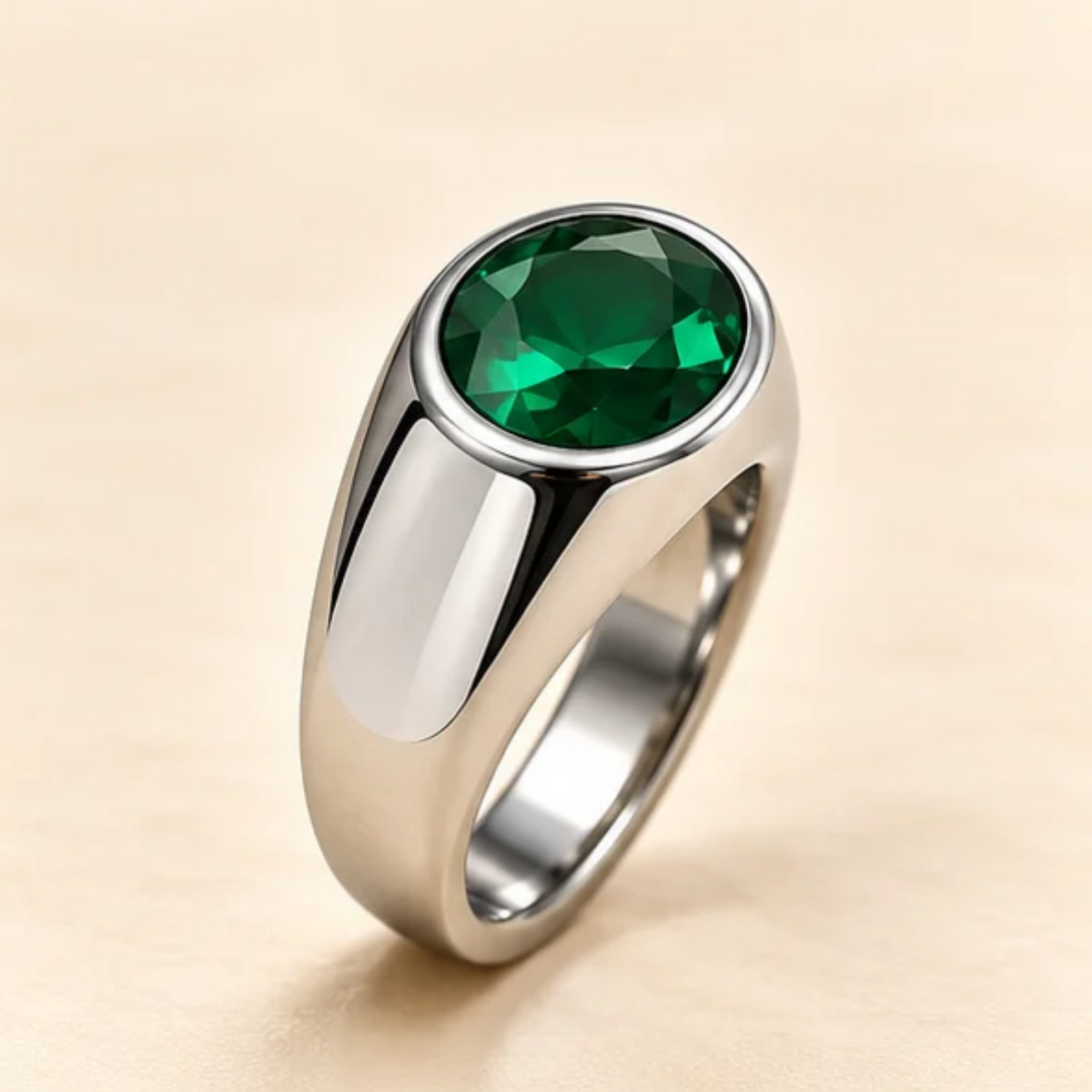 Men - Emerald Green Stone Signet Ring