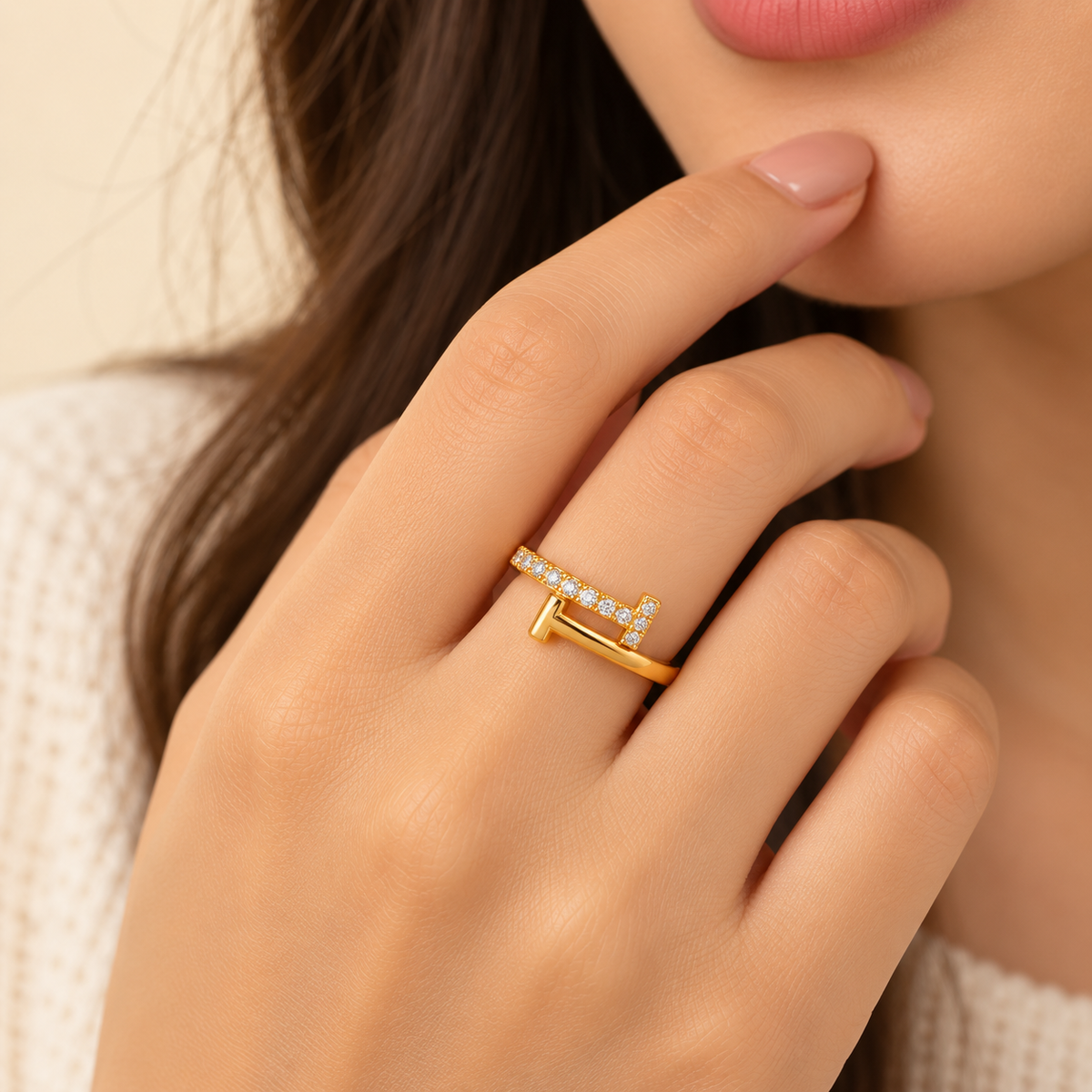 Royal Knot Crystal Ring