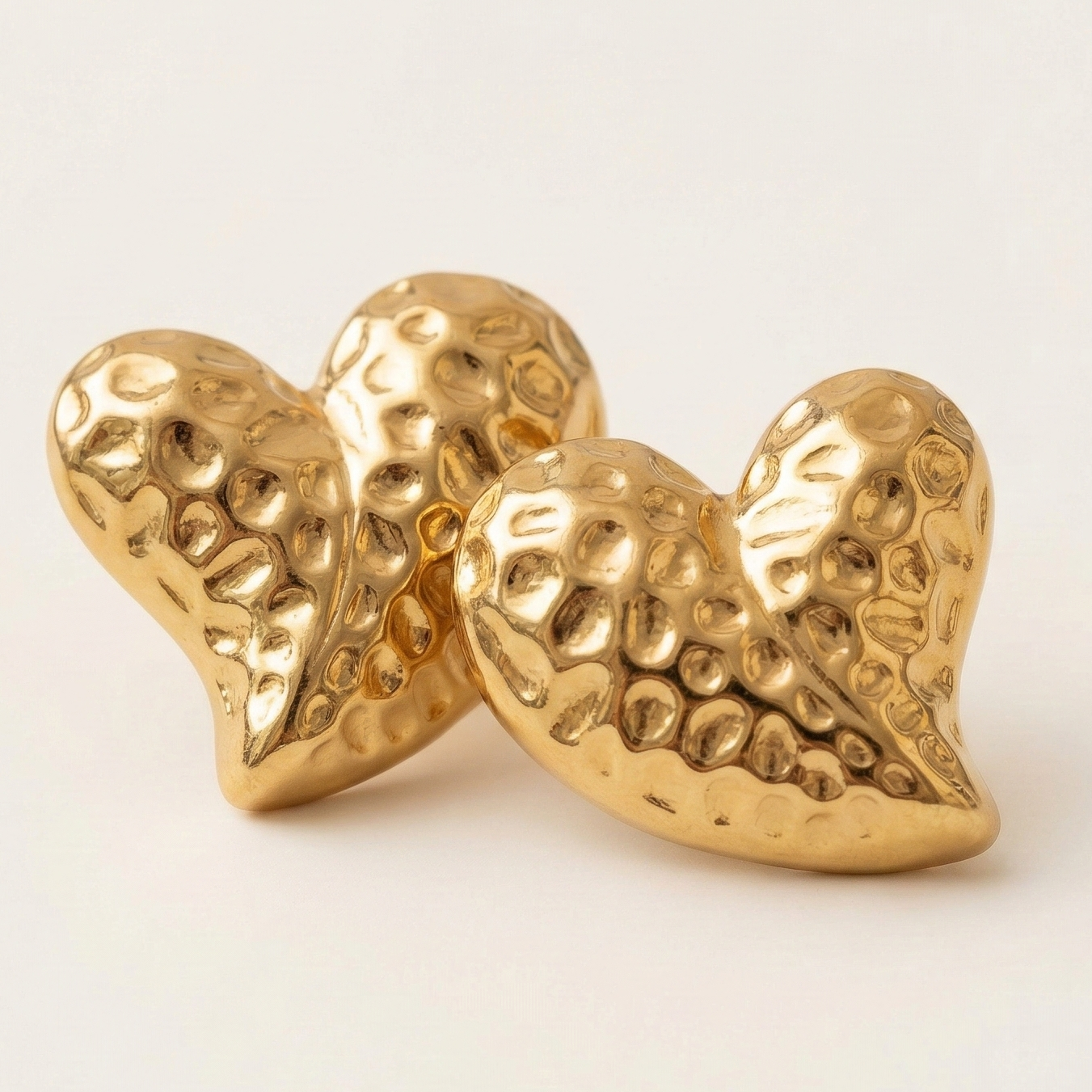 18K Gold Plated Amour Glow Heart Earrings