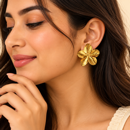 Stainless Steel Waterproof Flower Classic Vintage Earring