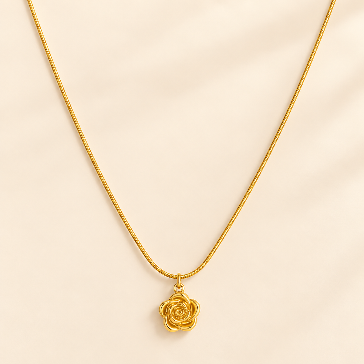 18K Gold Plated Elegant Rose Flower Pendant Necklace