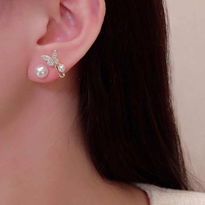 Butterfly Pearl Stud Earring