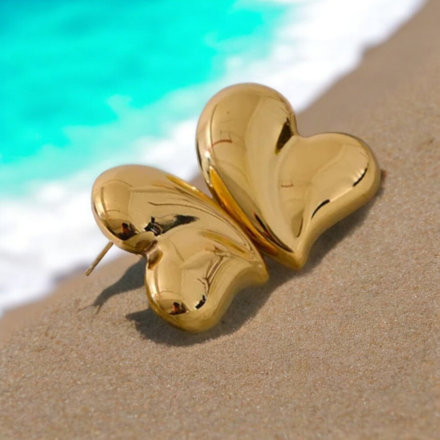 Melting Heart Golden Stud Earring