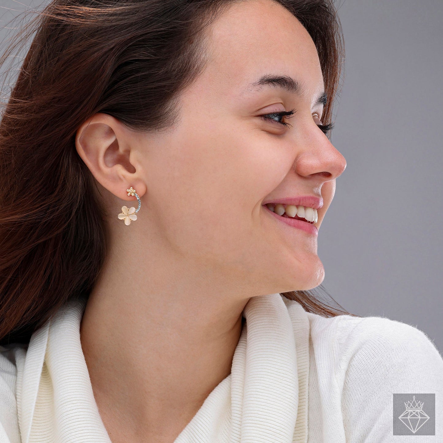 Summer Flower White Earring