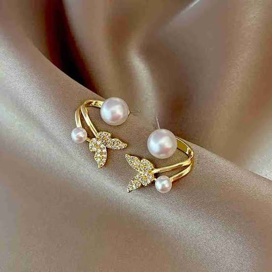 Butterfly Pearl Stud Earring