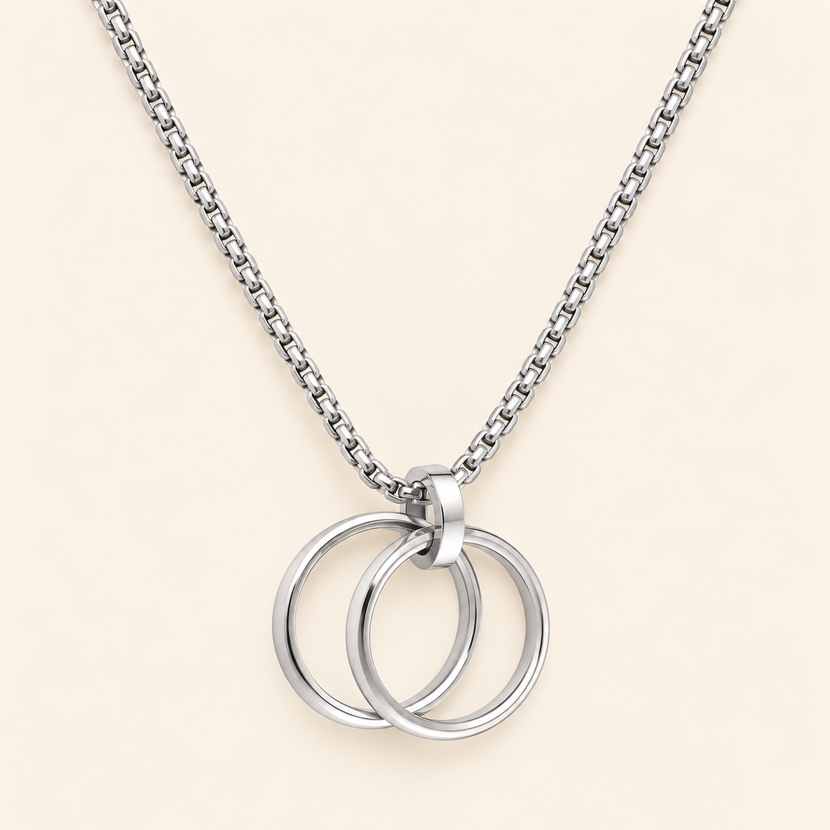 Men - Interlocking Double Ring Silver Pendant Necklace