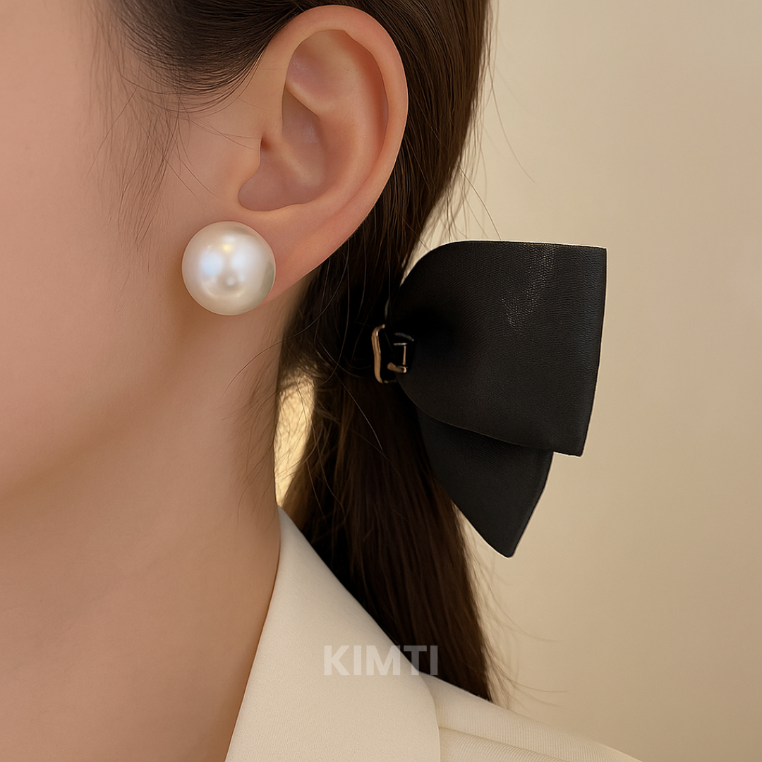 White Pearl Stud Earring