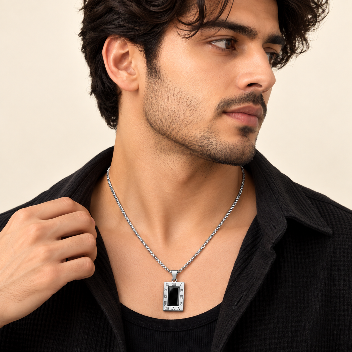 Men - Roman Noir Silver Pendant Necklace