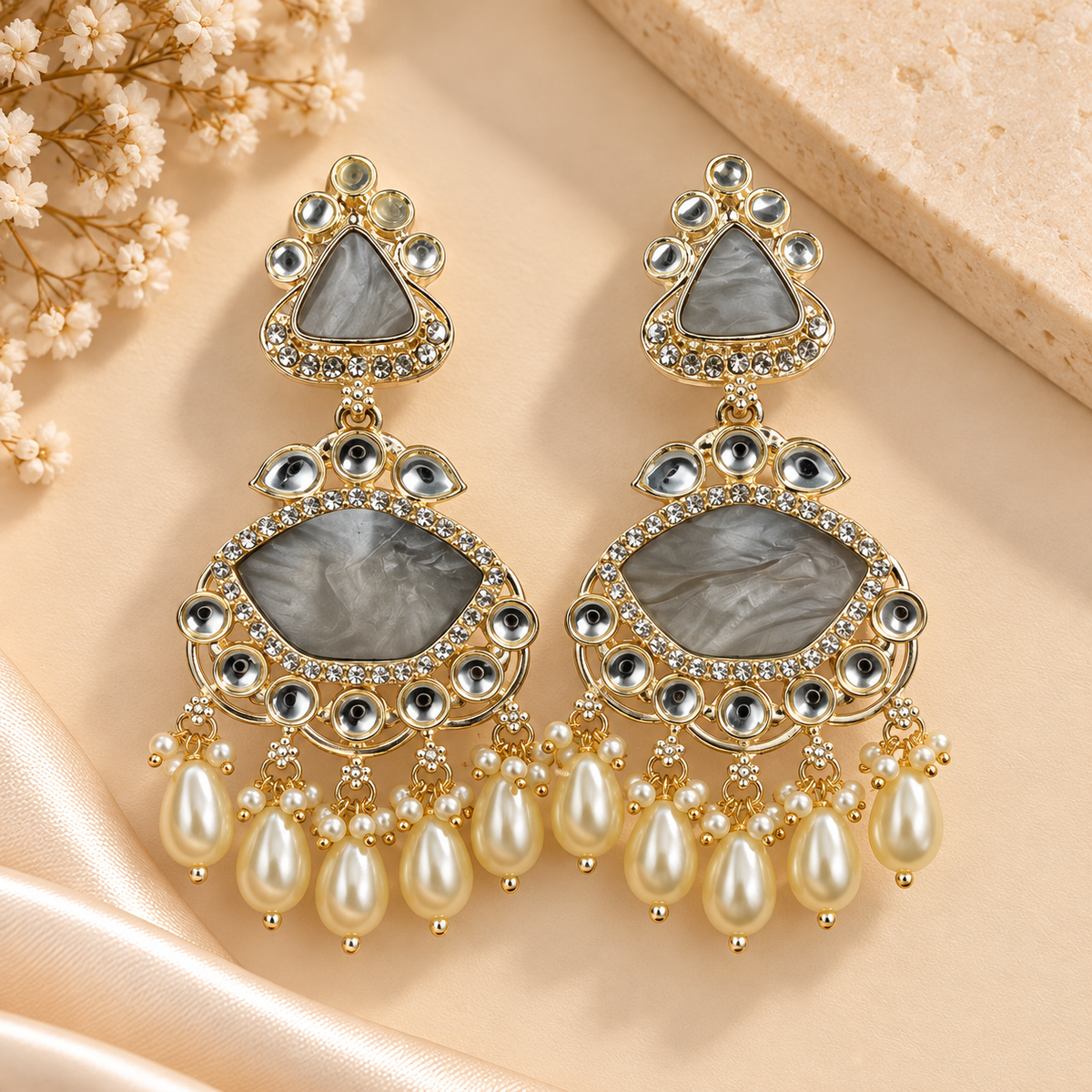 Exclusive Design Kundan Jhumka Earrings
