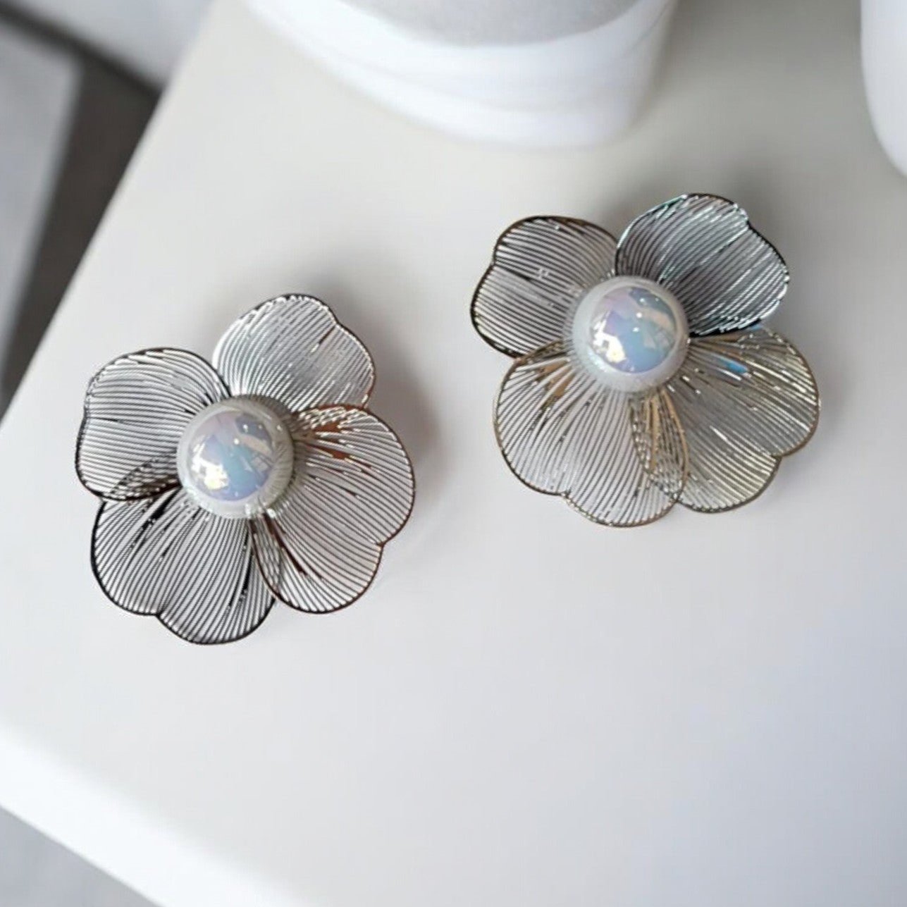 Silver Flower Pearl Earrings