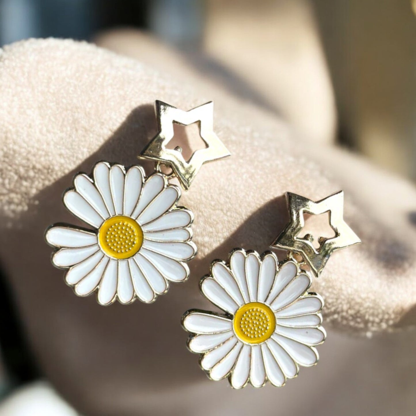 Daisy Flower earrings