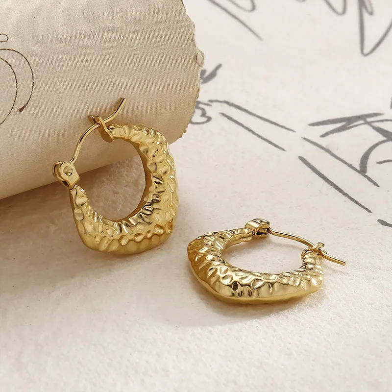 Anti Tarnish Cute Hoops Golden Earrings