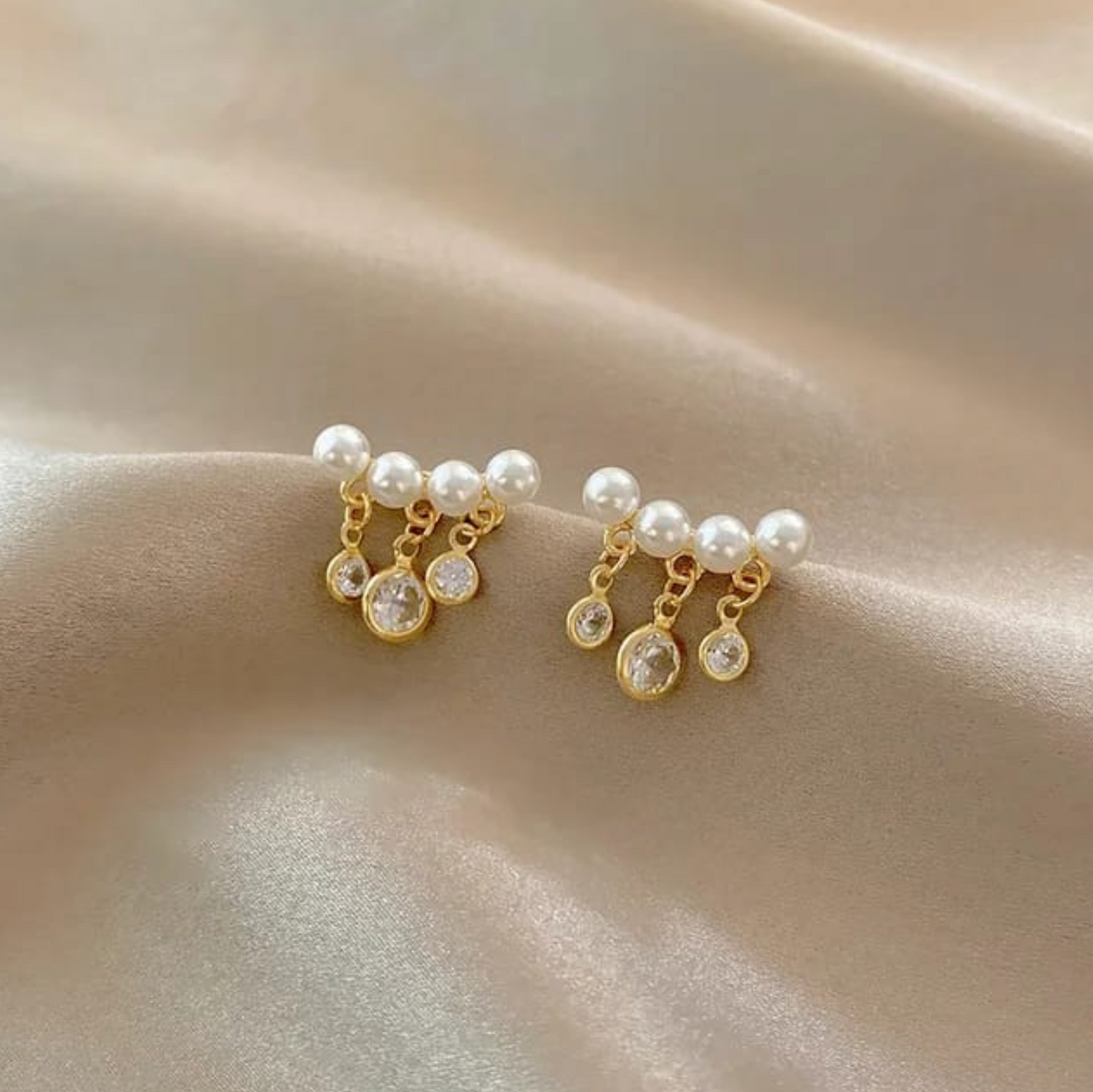 Pearl Stud earrings