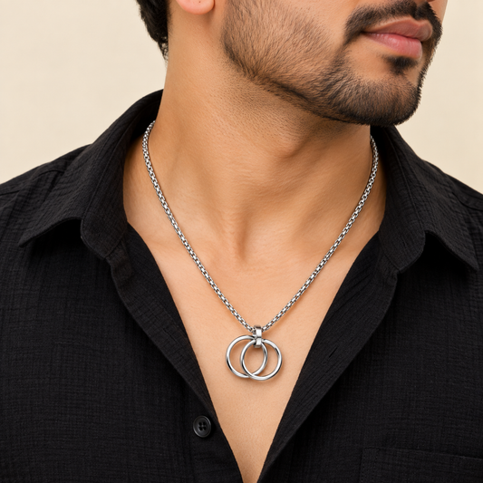 Men - Interlocking Double Ring Silver Pendant Necklace
