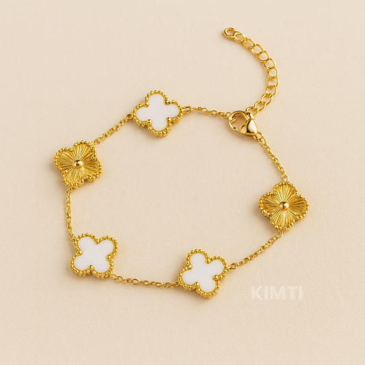 Aurora White Clover Anti Tarnish Bracelet