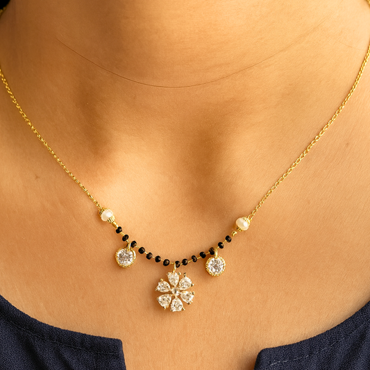 Divya Blossom Pendant Mangalsutra