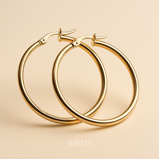 Timeless Shine – Gold Hoop Earrings