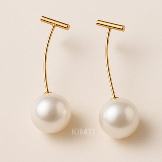 Luna Curve Pearl Earrings