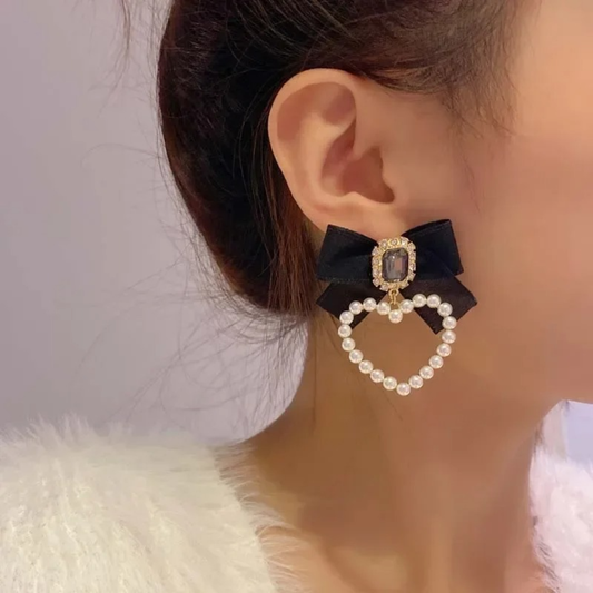 Black Bow Pearl Heart Earrings