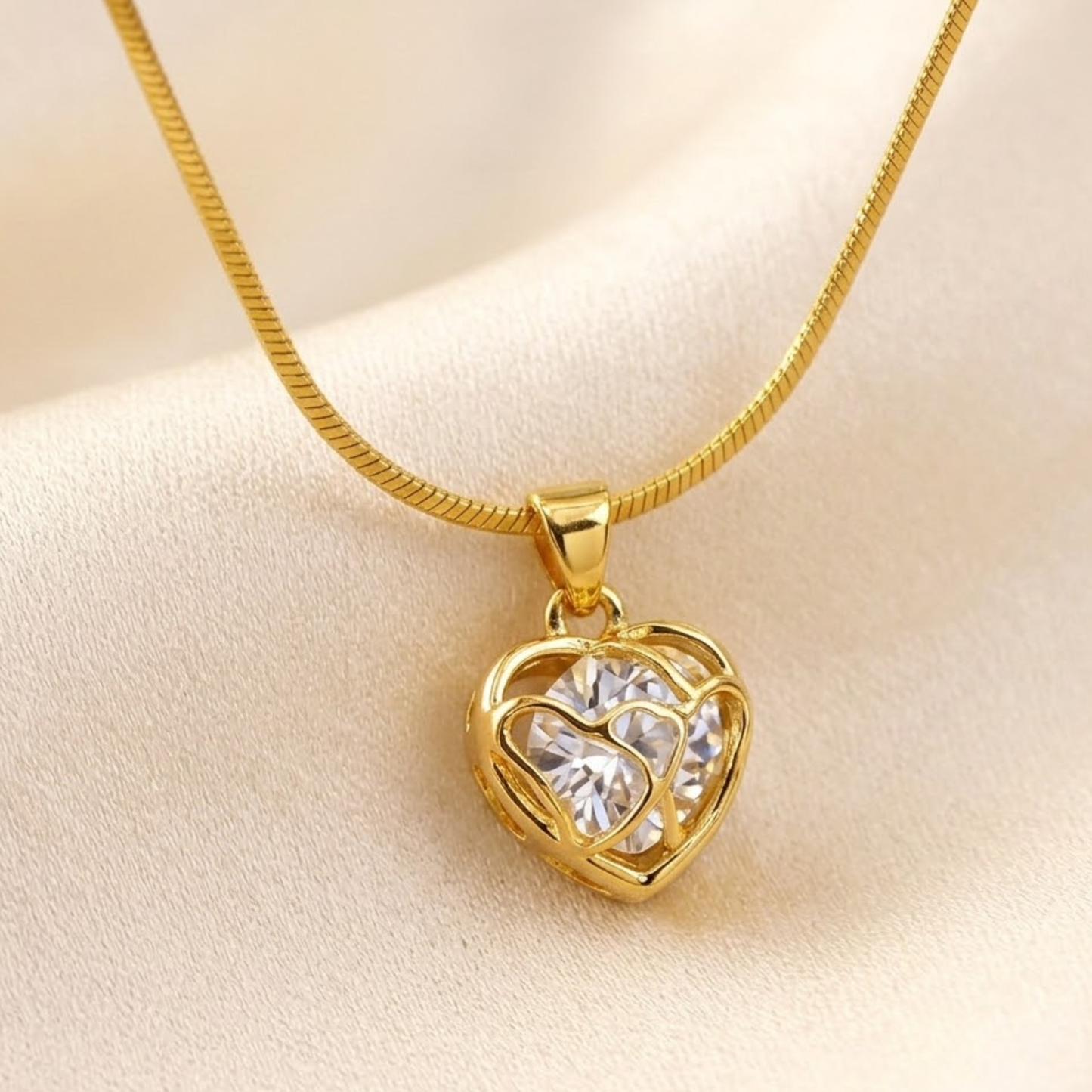 18k Gold Plated Heart Bliss Crystal Necklace