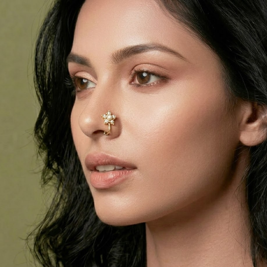 Mini Flower Glow Nose Pin