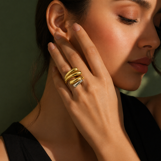 Fusion Flow Band Ring